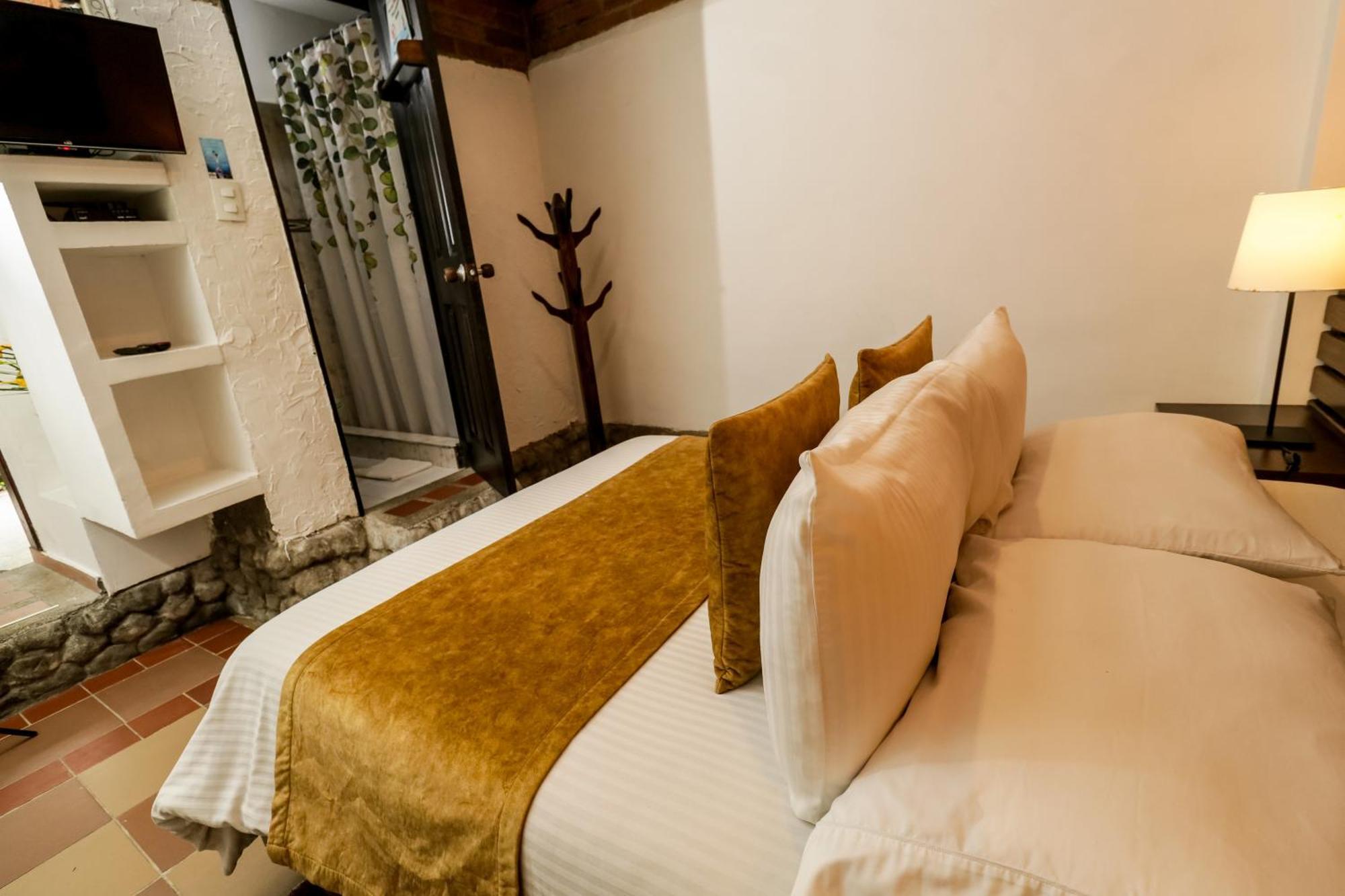 Hotel Visperas Santa Rosa de Cabal Szoba fotó