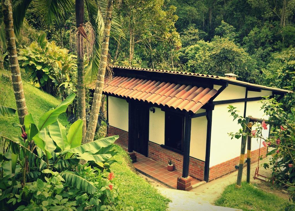 Hotel Visperas Santa Rosa de Cabal Szoba fotó